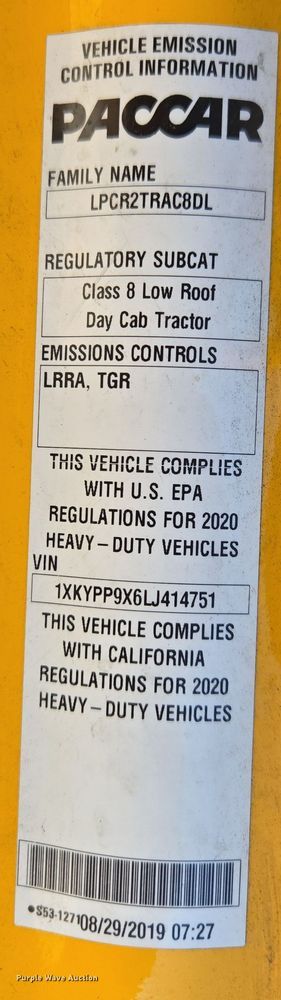 image for item DT7014 2020 Kenworth T680 semi truck