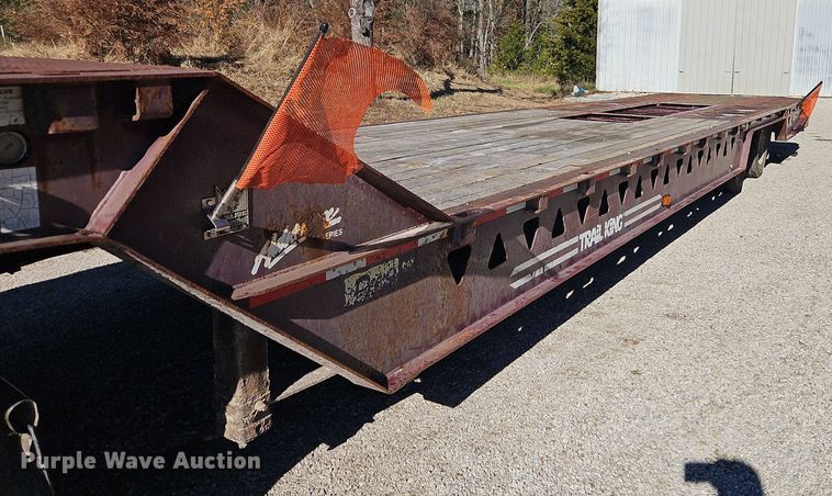 image for item DT7572 2006 Trail King TK70HT 452 drop deck hydraulic tail equipment trailer