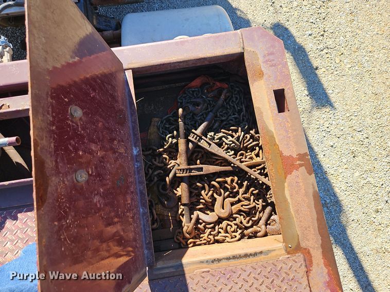 image for item DT7572 2006 Trail King TK70HT 452 drop deck hydraulic tail equipment trailer