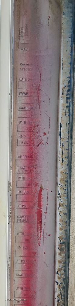 image for item DT7573 1992 Kenworth T800 semi truck