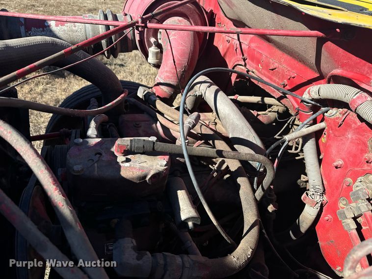 image for item DV2850 1981 International 1954 winch truck