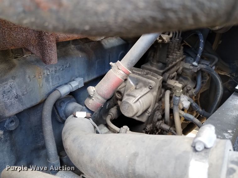 image for item DV6517 1997 Mack MR6 semi truck