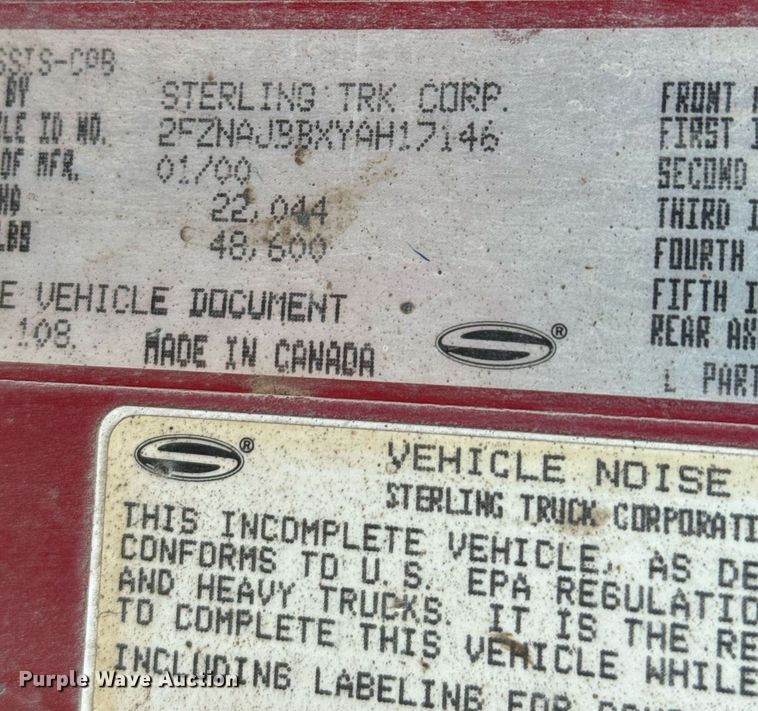 image for item DX3771 2000 Sterling LT7500 oil distributor truck