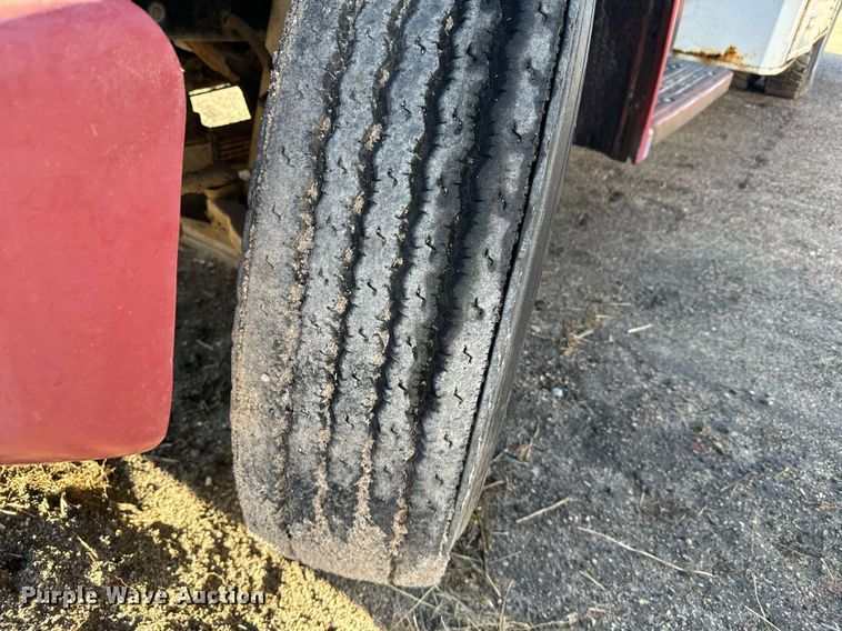 image for item DX3772 1979 Chevrolet C7D042 fuel truck