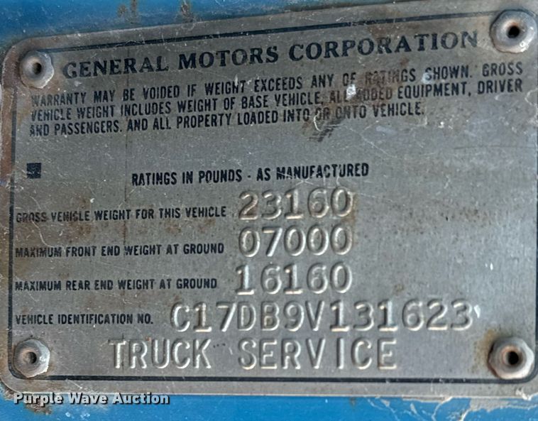 image for item DX3772 1979 Chevrolet C7D042 fuel truck