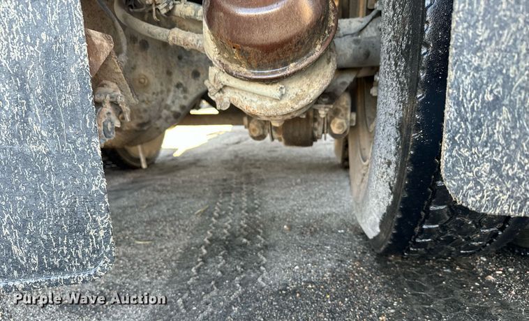 image for item DX3773 1999 Kenworth W900 dump truck