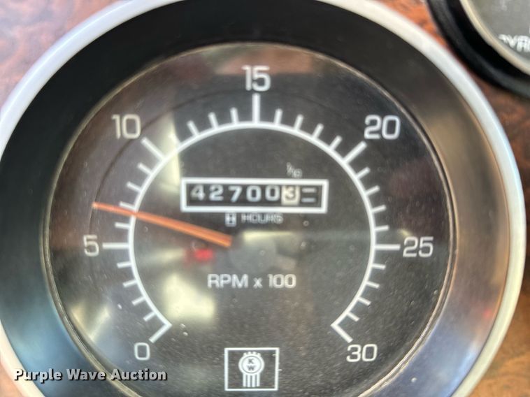 image for item DX3773 1999 Kenworth W900 dump truck