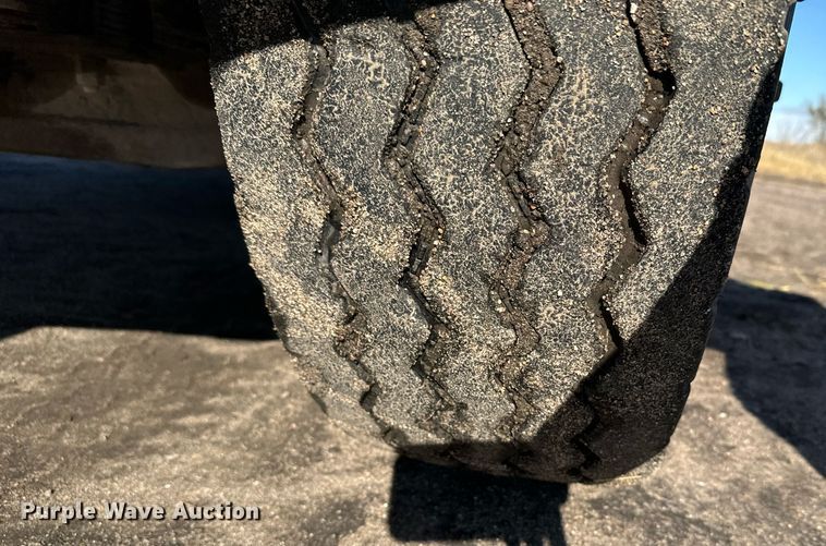 image for item DX3773 1999 Kenworth W900 dump truck