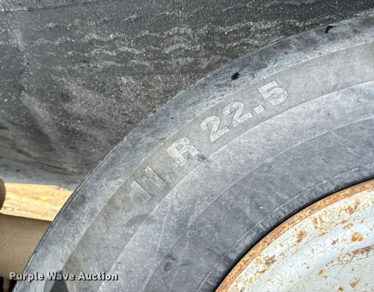 image for item DX3773 1999 Kenworth W900 dump truck