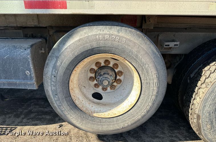 image for item DX3773 1999 Kenworth W900 dump truck