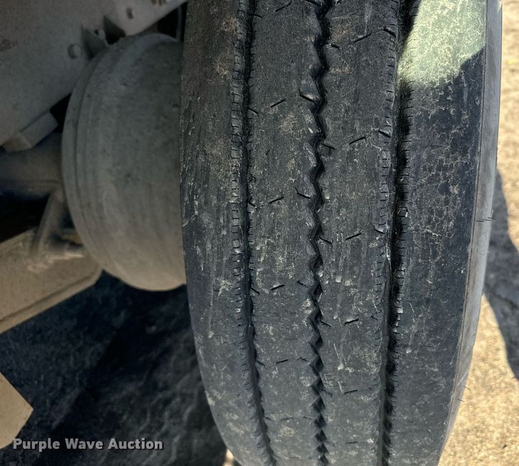 image for item DX3773 1999 Kenworth W900 dump truck