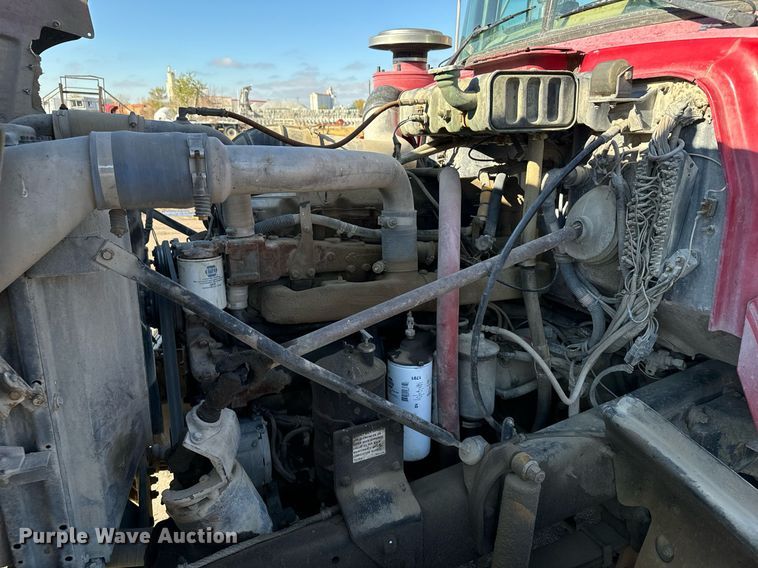 image for item DX3774 1996 Mack RD600 dump truck