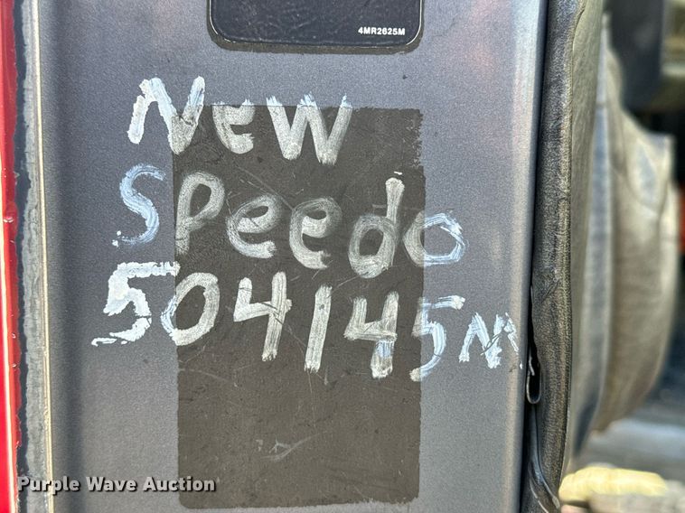 image for item DX3774 1996 Mack RD600 dump truck