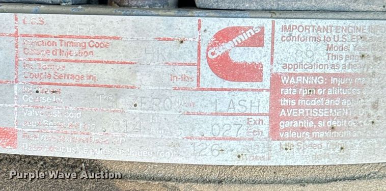 image for item DX3775 1989 Ford LT9000 truck cab and chassis