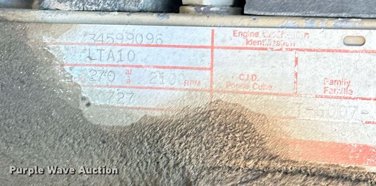 image for item DX3775 1989 Ford LT9000 truck cab and chassis