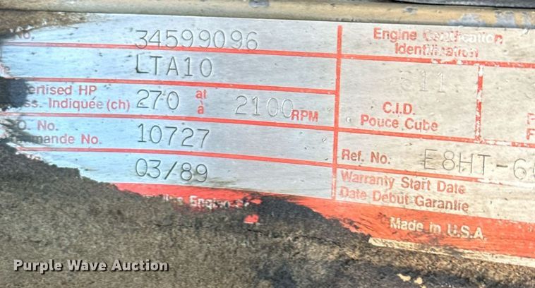 image for item DX3775 1989 Ford LT9000 truck cab and chassis