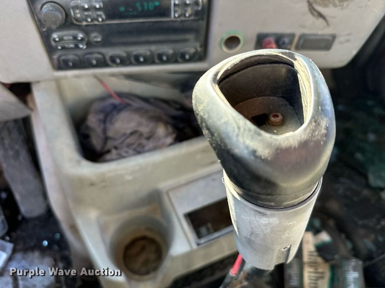 image for item DX3777 1997 Ford LT9513 semi truck