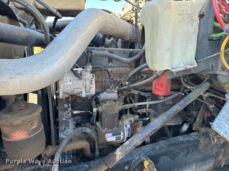 image for item DX3778 1996 Ford LTA9000 semi truck