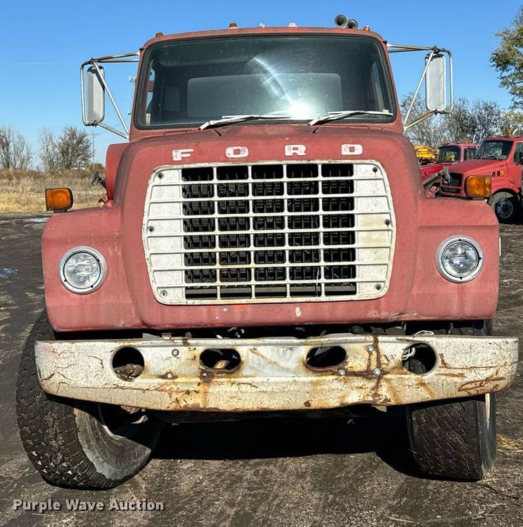 image for item DX3780 1979 Ford U9052 water truck