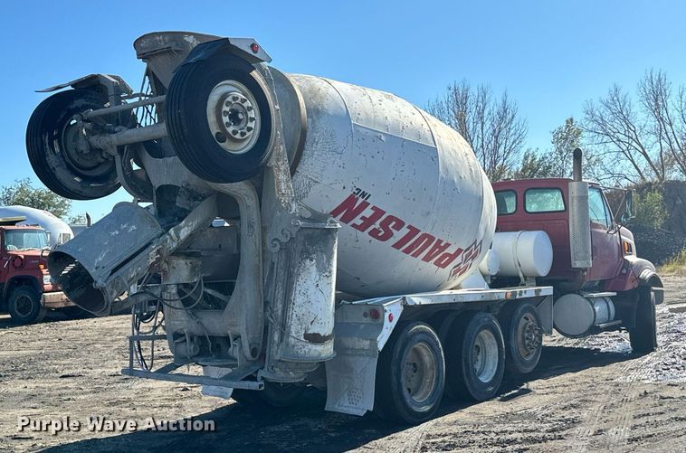 image for item DX3781 1998 Ford Z96 ready mix truck