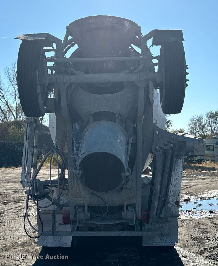 image for item DX3781 1998 Ford Z96 ready mix truck