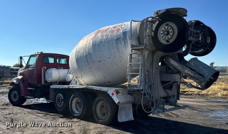 image for item DX3781 1998 Ford Z96 ready mix truck