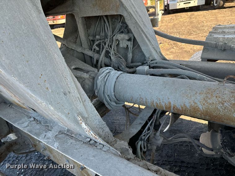 image for item DX3781 1998 Ford Z96 ready mix truck