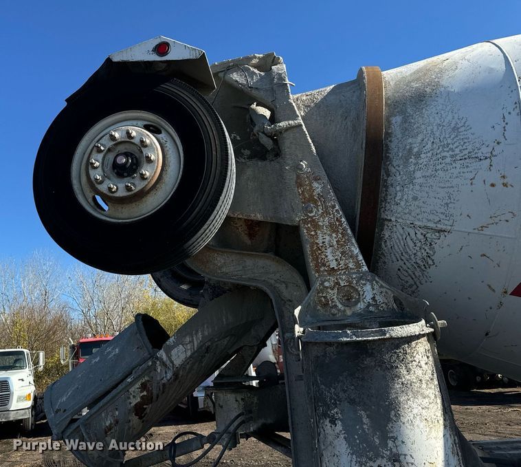 image for item DX3781 1998 Ford Z96 ready mix truck