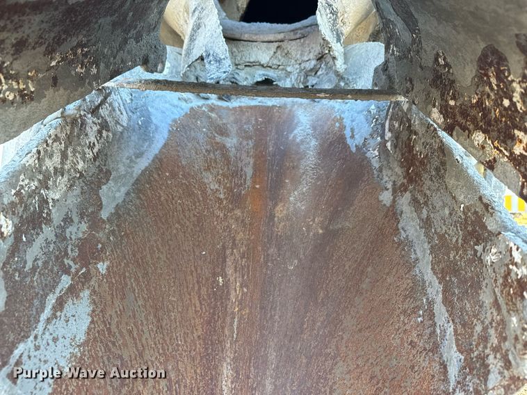 image for item DX3781 1998 Ford Z96 ready mix truck