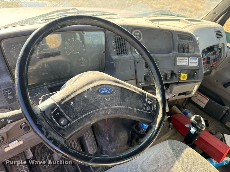 image for item DX3781 1998 Ford Z96 ready mix truck