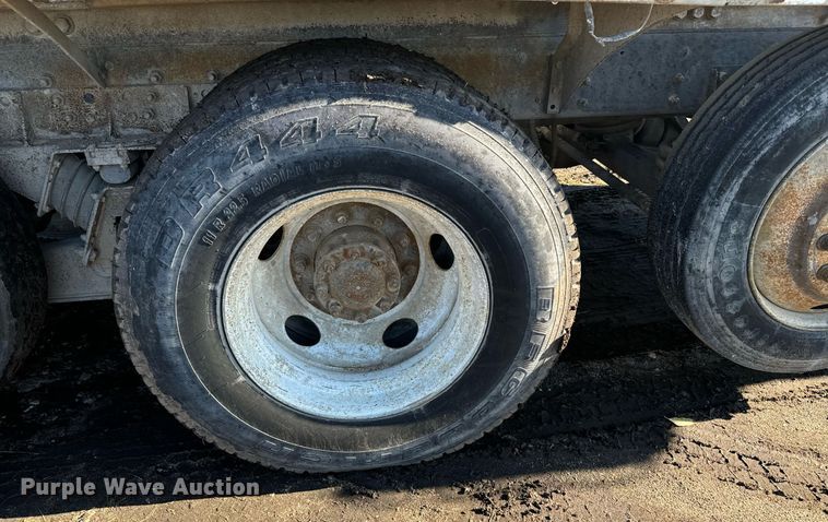 image for item DX3781 1998 Ford Z96 ready mix truck