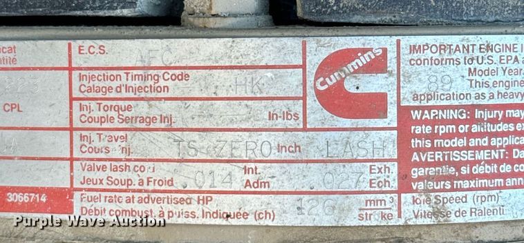 image for item DX3782 1987 Ford U90 dump truck