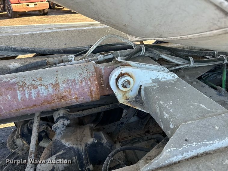 image for item DX3783 1998 Ford Z96 ready mix truck