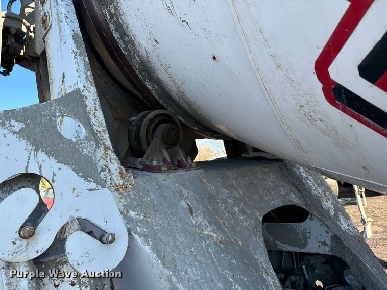 image for item DX3783 1998 Ford Z96 ready mix truck