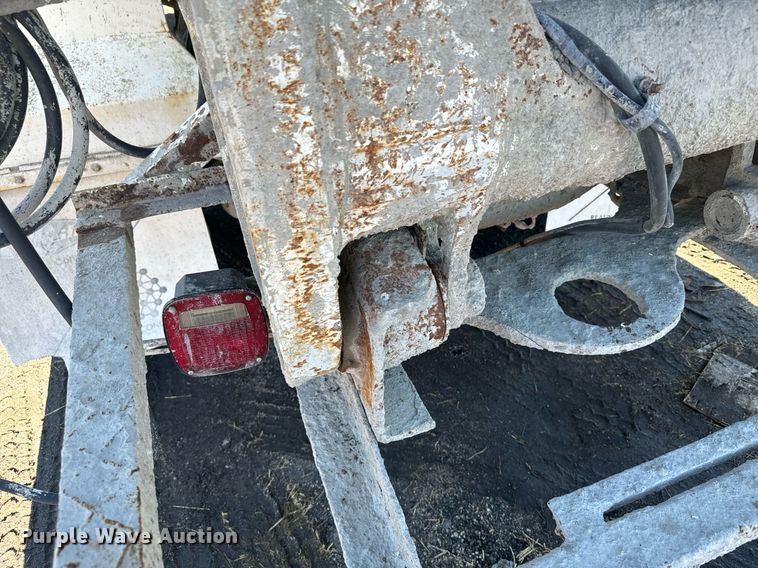 image for item DX3783 1998 Ford Z96 ready mix truck