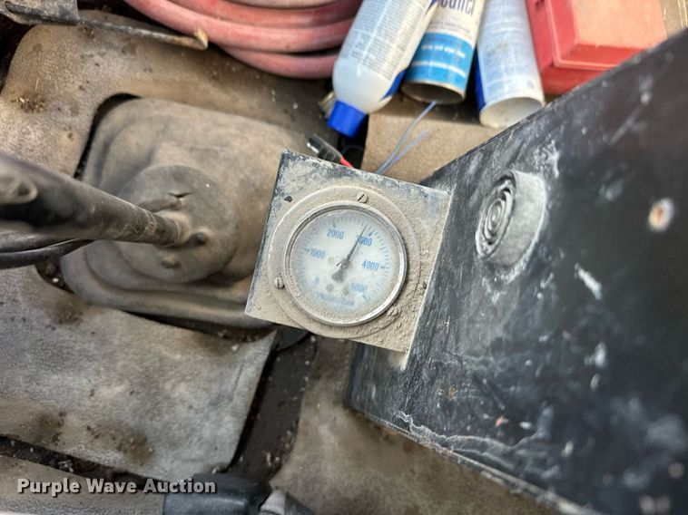 image for item DX3783 1998 Ford Z96 ready mix truck