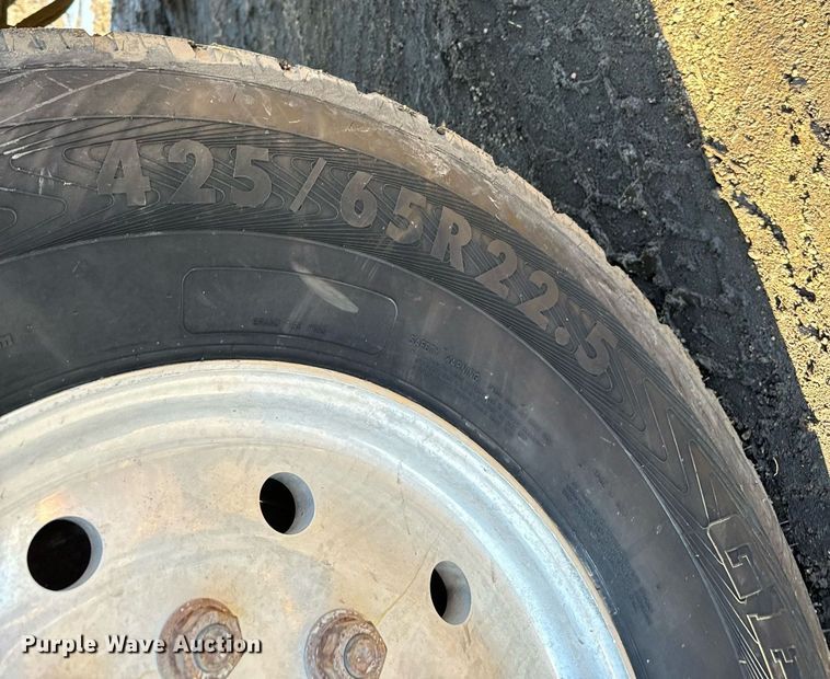 image for item DX3783 1998 Ford Z96 ready mix truck