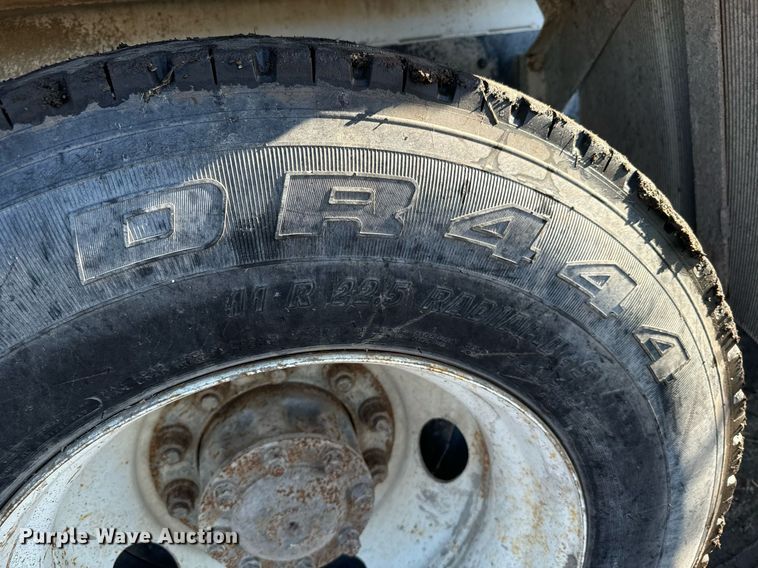 image for item DX3783 1998 Ford Z96 ready mix truck