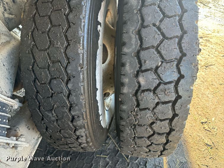 image for item DX3783 1998 Ford Z96 ready mix truck