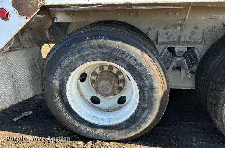 image for item DX3783 1998 Ford Z96 ready mix truck