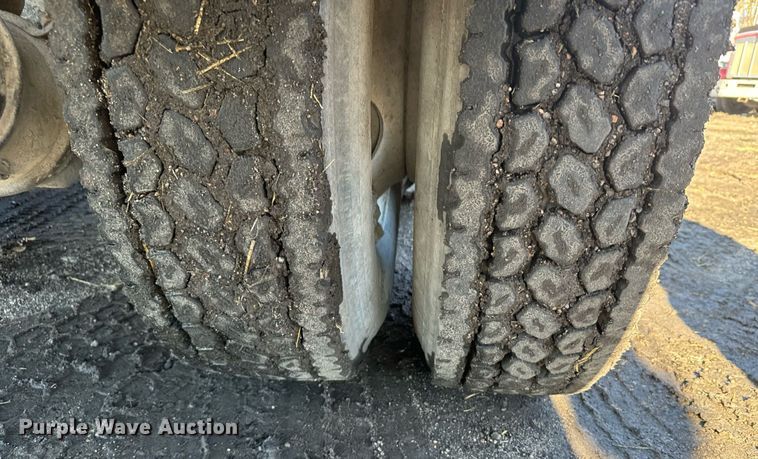 image for item DX3783 1998 Ford Z96 ready mix truck