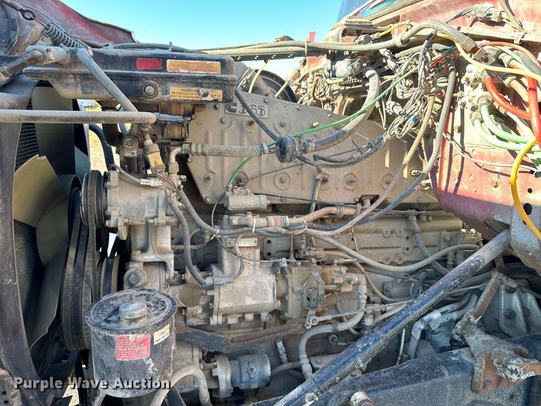 image for item DX3784 1990 Ford U90 semi truck