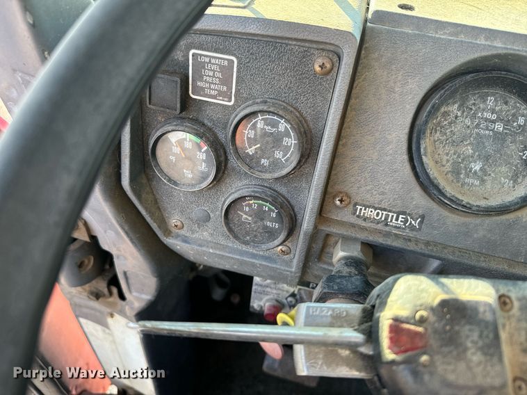 image for item DX3786 1995 Mack RD600 semi truck