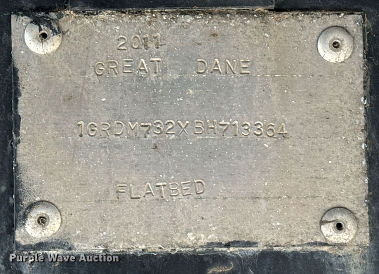 image for item DX3797 2011 Great Dane flatbed trailer