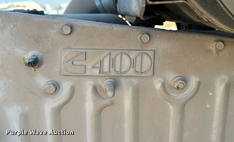 image for item DX3798 1990 Kenworth T600 truck cab and chassis