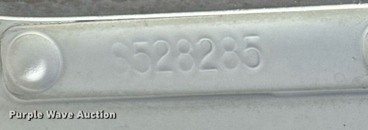 image for item DX3798 1990 Kenworth T600 truck cab and chassis