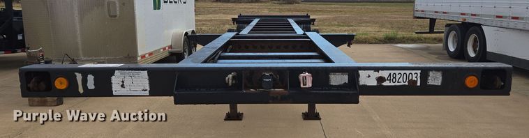 image for item EE7903 2001 Pratt container trailer