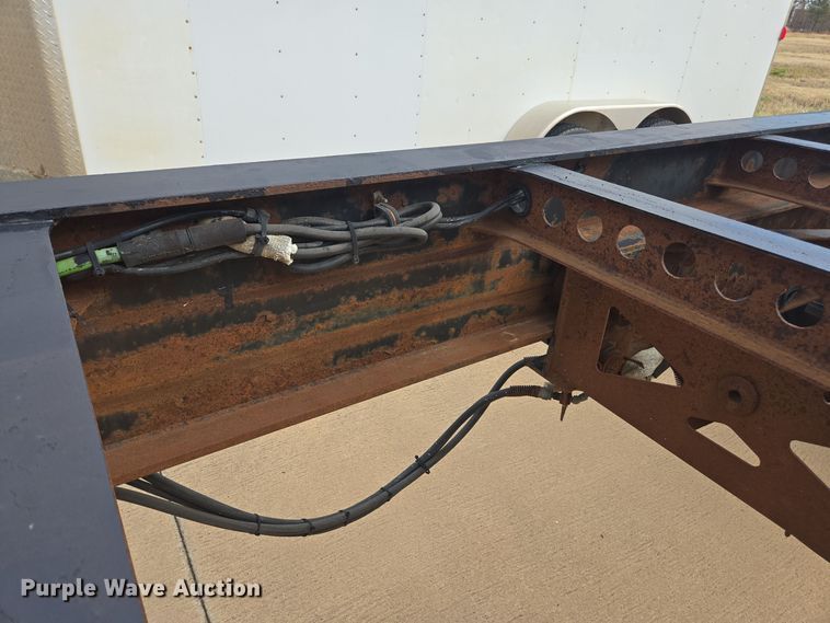 image for item EE7903 2001 Pratt container trailer