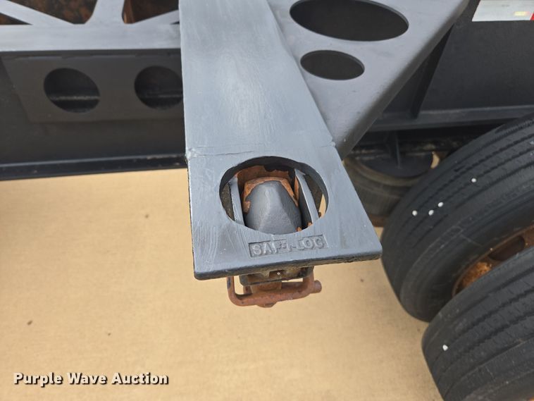 image for item EE7903 2001 Pratt container trailer