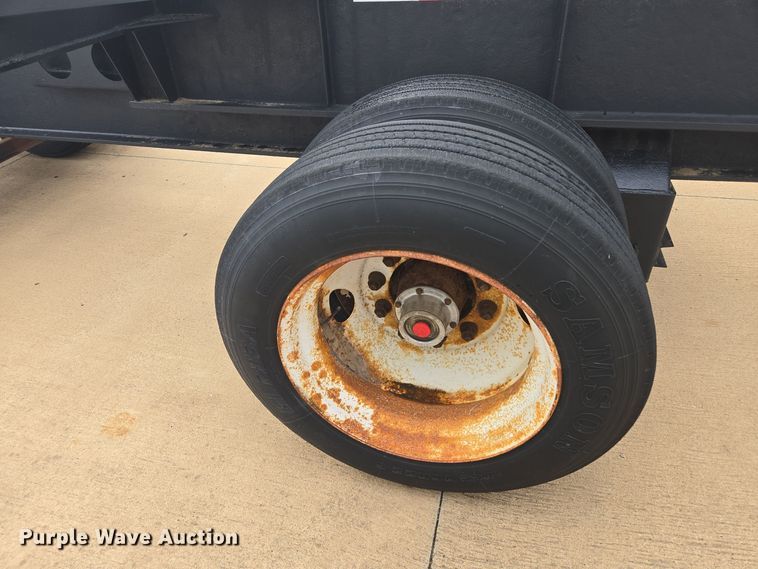 image for item EE7903 2001 Pratt container trailer